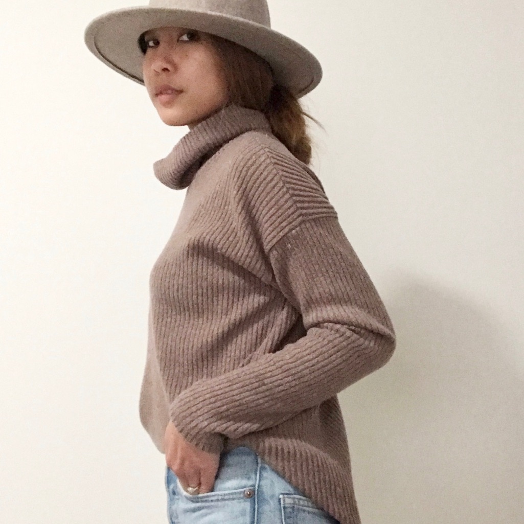 Brand Forever 21 Sweater